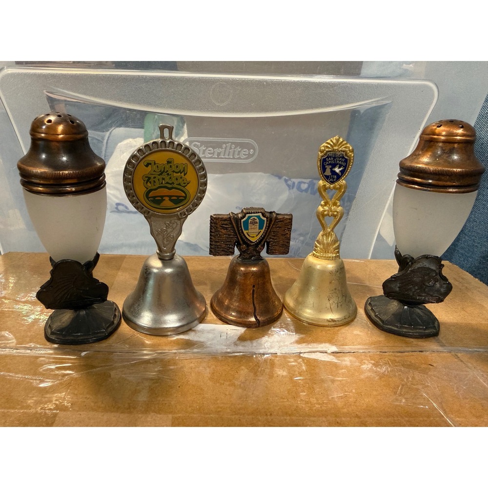 Vintage Souvenir Lot Almar Indianapolis Shakers London Bridge Tombstone Bells